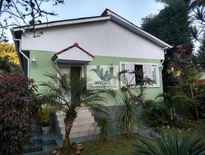 Casa para Venda, em Petrópolis, bairro Duarte da Silveira, 3 dormitórios, 3 banheiros, 2 vagas